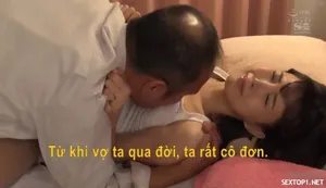 ??Thách thức cô gái trong sáng và xinh đẹp nhất trên Internet??: kính, tất đen, đồ ngủ đỏ, đồ lót ren, sự cám dỗ cực độ